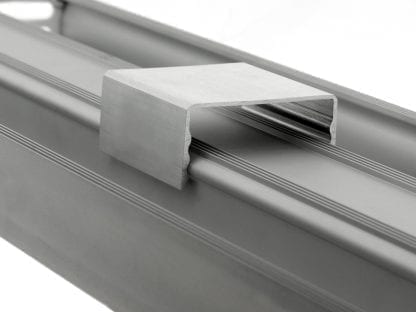 Przykład zastosowania SVETOCH ARCTIC mocowanie 30 mm z przemysłowym profilem aluminiowym SVETOCH ARCTIC
